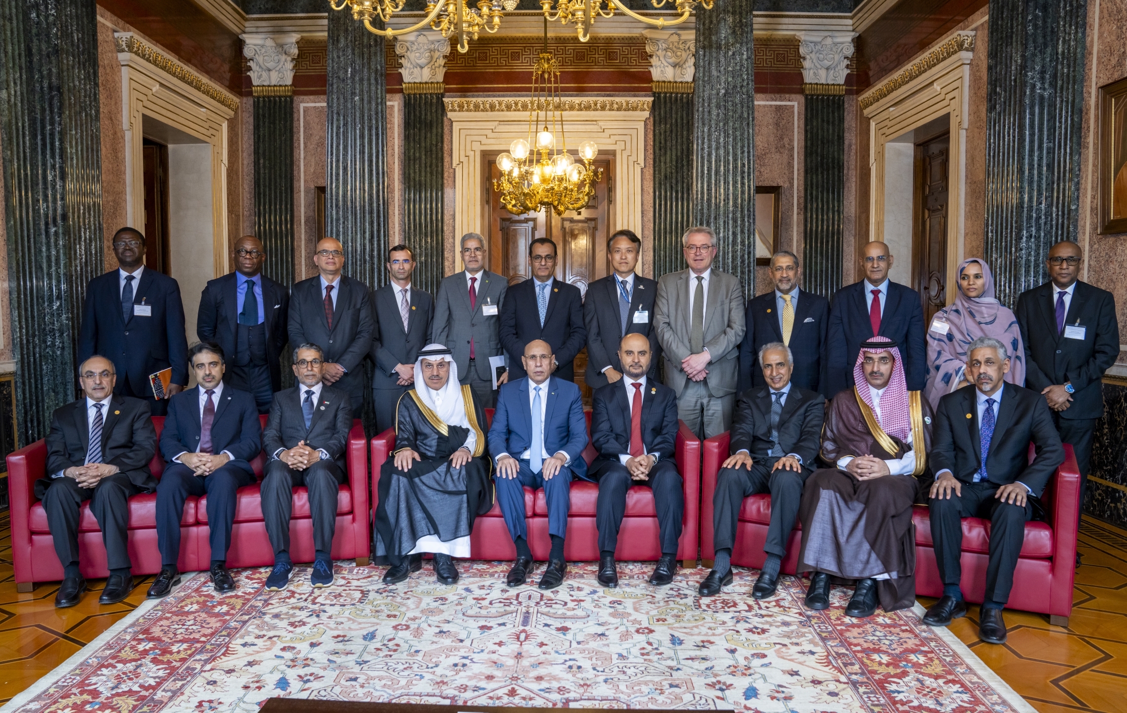 مائدة مستديرة في فيينا تسفر عن تعهد مجموعة التنسيق العربية بتقديم 2 مليار دولار لدعم التنمية في موريتانيا